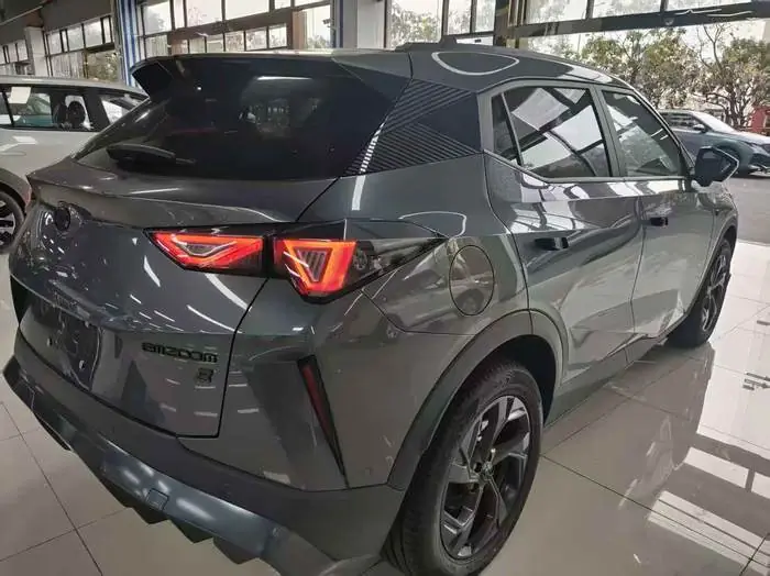 GAC GS3 R Style 1