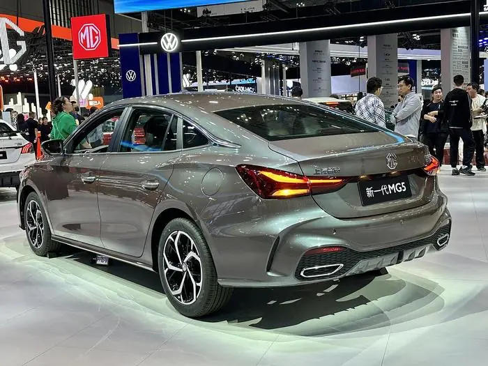 MG5 International Edition Mexico 4