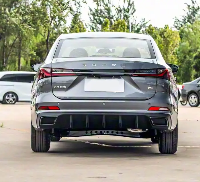 Roewe I5 Manuelle 2